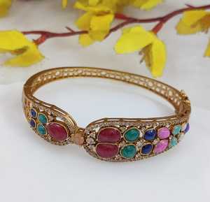 กำไลข้อมืออเมริกันไดมอนด์แบบอิตาเลียนมีนาคารีสำหรับผู้หญิง คุณภาพพรีเมียม กำไลแบบเปิดได้ เหมาะสำหรับงานปาร์ตี้ สวมใส่สบายๆ ในชีวิตประจำวัน - Product Image 6