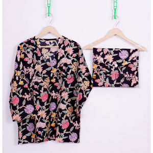 เซ็ตชุดนอนคอวีหรูหราของผู้หญิงชุดนอนผ้านุ่มสบายสวมใส่สบายลาย Paisley ที่ทันสมัย - Product Image 6