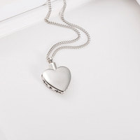 Colliers tendance en acier inoxydable 316L inaltérable et étanche, pendentif cœur ajouré, urne à parfum pour cendres