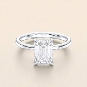 Emeraude et coupe ronde 3.00 carats F-G/VS Lab Grown Diamond Prong Set Solitaire Bague de fiançailles fabriquée en platine pour les femmes - Product Image 2