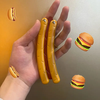 Nouveauté de luxe couteau jouet en forme de hot-dog matériau ABS conception papillon pour la formation de balançoire interactive pour les enfants