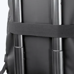 Zaino Promozionale Personalizzabile con Gadget Sottovuoto in Tormalina per Viaggi e Avventure - Product Image 2