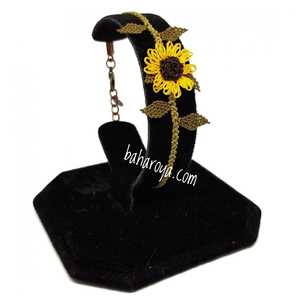 Pulsera de girasol con aguja Diseño de encaje Pieza de joyería elegante - Product Image 1