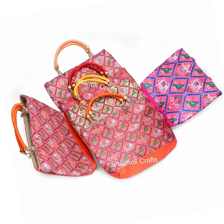 กระเป๋าถือและกระเป๋าคลัทช์สำหรับผู้หญิง,กระเป๋าถือแฮนด์เมดทำจากผ้าไหม Patola ดีไซน์ใหม่