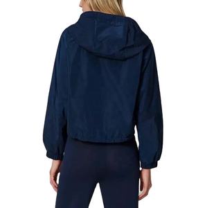 Chaqueta cortavientos de talla grande para mujer con capucha impermeable transpirable a buen precio, chaqueta ligera con cremallera para mujer al por mayor - Product Image 2