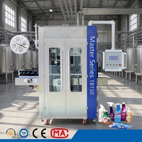 Machine d'étiquetage automatique de manchons thermorétractables pour bouteilles / Applicateur de manchons thermorétractables avec tunnel vapeur