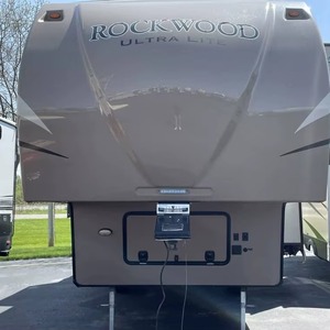 BEST GOOD NEATLY New Used 2018 F-o-r-e-s-t R-i-v-e-r Rockwood U-l-t-r-a L-i-t-e 2620WS - Product Image 1