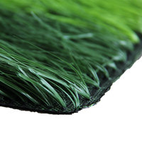 Gazon artificiel de terrain de football extérieur économique, écologique, résistant au feu, 50 mm, matériau PE+PP, revêtement de sol sportif à vendre