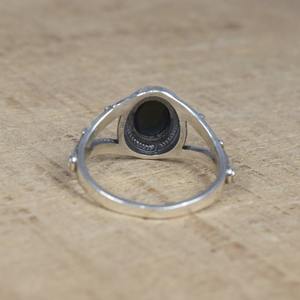 แหวนหมั้นพลอยทับทิม เงินแท้ 925 ชุบโรเดียม ประดับแบบฝังขอบ ดีไซน์หรูหรา เครื่องประดับสำหรับผู้หญิง - Product Image 5