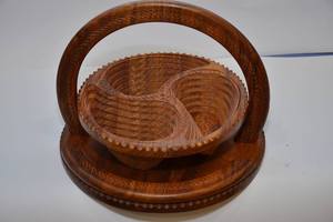 Hand Crafted <b>Wooden</b> Collapsible Fruit Bowl <b>Basket</b> , 3 Compartments <b>Wooden</b> Collapsible <b>Baskets</b> , <b>Wooden</b> Spring <b>Basket</b> - Product Image 3