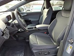 Utilizado cuidadosamente 2023 para Volkswagen ID.4 Aspire FWD Gasolina SUV - Product Image 4