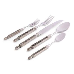 Lot de 5 couverts en acier inoxydable avec poignées en métal Table à manger parfaite Ustensiles de cuisine Usage quotidien Couverts plaqués couleur argent - Product Image 4