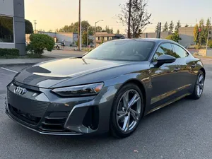 2022 Audi E-Tron Sportback S line เพรสทีจ - Product Image 3