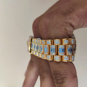 นาฬิกาเพชรโมอิสซาไนต์สุดหรู สไตล์ฮิปฮอป ดีไซน์เรียบง่าย แบบสเกเลตัน ประดับเพชร  คุณภาพสูง ยี่ห้อ MIYOTA สำหรับผู้ชายและผู้หญิง - Product Image 5