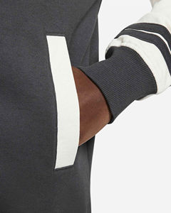 Chaqueta Varsity de Diseño de Alta Calidad para Hombre, Nueva Colección, con Parches, Impermeable, Cómoda, Suave y Antibacteriana - Product Image 4