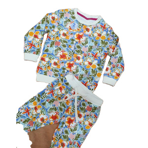 Sweat-shirt à manches longues en coton biologique de haute qualité à imprimé floral pour enfants et filles du fabricant du Bangladesh - Product Image 3