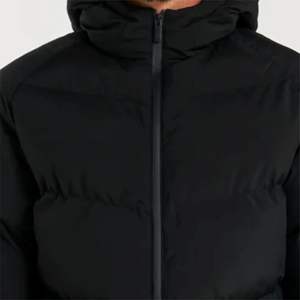 Veste matelassée Veste matelassée en argile-Coupe régulière, poignets élastiques, conception à double poche avec détails en métal et poche interne - Product Image 5