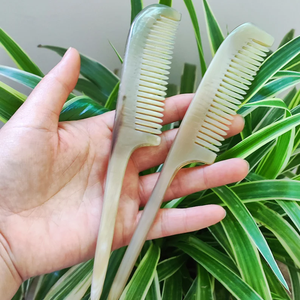 หวีเขาควายแท้งานฝีมือแบบดั้งเดิมความสะดวกสบายที่ทันสมัยโดยงานฝีมือ crsecent - Product Image 1