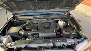 Toyota Tacoma TRD Off-Road Double Cab 4x4 RHD LHD d'occasion 2019 - Product Image 6