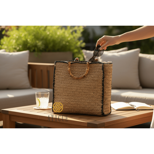 Bolso de Mano Tejido de Rafia Elegante para Niñas, 13x5x12 Pulgadas, Bolso Casual con Asa de Madera Pequeña, Cierre de Cremallera y Forro de Lona - Product Image 5