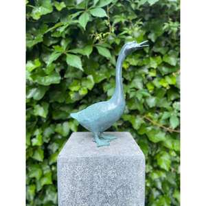 Escultura de Ganso Antigua Hecha a Mano, Artesanía en Metal, Adorno Decorativo, Estatua de Pato Vintage Hecha a Mano para Decoración de Jardín de Casa de Campo - Product Image 1