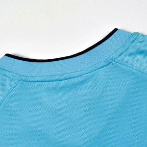 Uniforme de Fútbol de Secado Rápido con Diseño Sublimado para Servicio OEM Personalizado, Nombre y Número Personalizados, Nombre del Equipo, Fabricante Wondrous Enterprise - Product Image 3