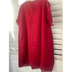 VESTIDO DE LINO MARI - Elegante Vestido Largo Color Carmesí con Mangas Abullonadas, Talla Grande, para Fiestas Formales, Ropa ODM, Logotipo Personalizable - Product Image 4