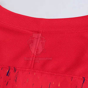 Uniforme de Fútbol de Alta Calidad, Superventas, Manga Corta, Ligero, Transpirable, de Secado Rápido, Hecho de 100% Poliéster para Hombres Adultos - Product Image 4