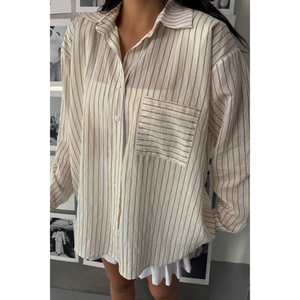 Blusa de Mujer en Voile Beige con Rayas Brillantes, Diseño Elegante a Rayas con Toque Brillante - Product Image 4