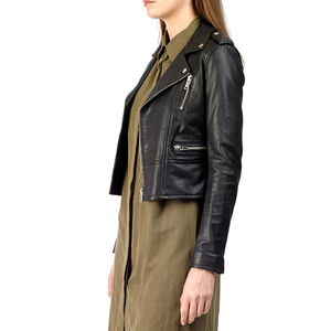 Top Trending Product Chaqueta de cuero de longitud corta para mujer OEM Fabricante de alta calidad Chaqueta recortada para mujer - Product Image 4