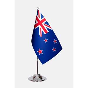 Drapeau de bureau personnalisé Nouvelle-Zélande 3x5 pieds en nylon, plastique, polyester, vinyle, soie avec impression numérique et logo personnalisé pour l'assurance automobile - Product Image 1