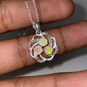 จี้โอปอลสีเงินสเตอร์ลิงประดับ925เพชรอัญมณีเจียระไนเหลี่ยมเพชรพลอยวินเทจจากเอธิโอเปียคริสตัลสำหรับเด็ก - Product Image 2
