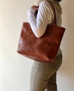 Los últimos bolsos de mano para damas Bolsos de mano de cuero para niñas Bolsos de mujer Bolsos de hombro para damas - Product Image 3