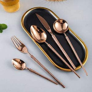 Ensemble de couverts en métal au design de luxe fait à la main pour cadeaux mariages pendaison de crémaillère occasions spéciales et célébrations festives - Product Image 5