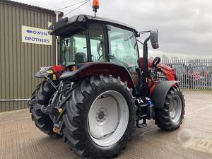 2025 MASSEY FERGUSON 5711M 100HP a 174 HP Tractores en venta - Product Image 4