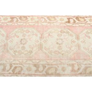 พรมตุรกีขนาด 3x9.4 ฟุต ลายดอกไม้สีชมพู พรมวินเทจทำจากขนสัตว์ - Product Image 4