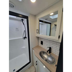 2026 Sport Trek Touring STTF353VIK con Bandeja Acrílica, Marco de Aleación de Aluminio, Montaje en Pared - Product Image 3