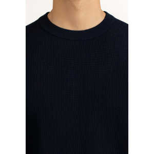 เสื้อยืดคอตตอน 100% ทรงปกติ รุ่น MN-TS-SS26-502 ระบายอากาศได้ดี ไม่ยับง่าย สวมใส่สบาย ทรงหลวม ความยาวสั้น ดีไซน์เรียบง่าย น้ำหนัก 180 กรัม - Product Image 5