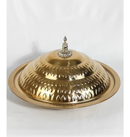 Plateau de service en acier inoxydable gravé avec couvercle en forme de dôme Plat de buffet en argent pour banquets Hôtels Service de nourriture et décor de table