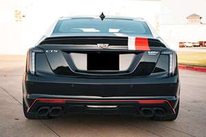 CTS 2025, 668 hp, Turbo, Automático, Asientos de Cuero, R21 Ligeros, Bajo Kilometraje y Precio, Disponible para Envío Inmediato, Tracción en las Cuatro Ruedas (AWD) - Product Image 2