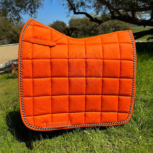 Tapis de selle de service OEM, fabricant pakistanais, tapis de selle légers, coussinets de selle teints unis - Product Image 4