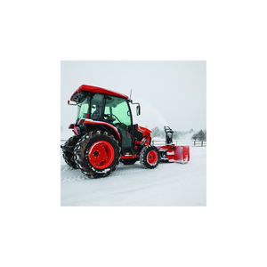 Tractor Kubota asequible con combinación de quitanieves para arar la nieve - Product Image 6
