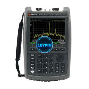 Analyseur de spectre micro-ondes portable FieldFox 32 GHz de Keysight - Product Image 1