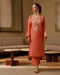 Diseñador indio y pakistaní Punjabi Dhoti y Bollywood Salwar Kameez vestido de boda y fiesta para Mujer Colección 1078 - Product Image 3