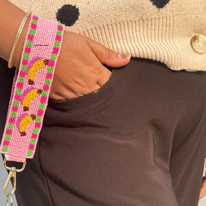 Porte-clés personnalisé en coton écologique fait à la main avec des perles et des paillettes, accessoires brodés personnalisés, fête, maman, enseignant - Product Image 1