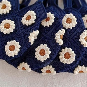 Bolso de hombro tejido de gran tamaño Granny Square Tole, bolso de mano estético con motivo de ganchillo hecho a mano para niñas OEM hecho en Vietnam - Product Image 6