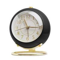 Élégante horloge de table en laiton antique avec chiffres romains Vintage Home Decor Timepiece For Home Bed Rooms And Hotels