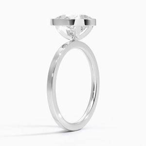 Bague de fiançailles sertie de pierres en forme de poire pour femmes - Product Image 5