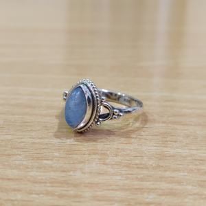 แหวนพลอยมูนสโตนคลาสสิกสำหรับงานฉลองครบรอบแต่งงาน ทำจากเงินแท้ 925 น้ำหนักเบา - Product Image 2