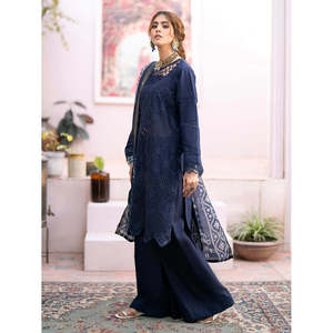 MAHNUR 3PC Chickenkari Embroidered Diamond Print Lawn Dupatta Collection Printemps/Été-BIC-4026 - Product Image 3